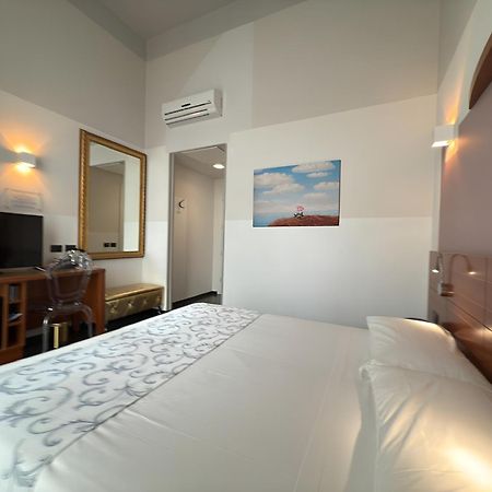 Hotel Europa Varese Kültér fotó