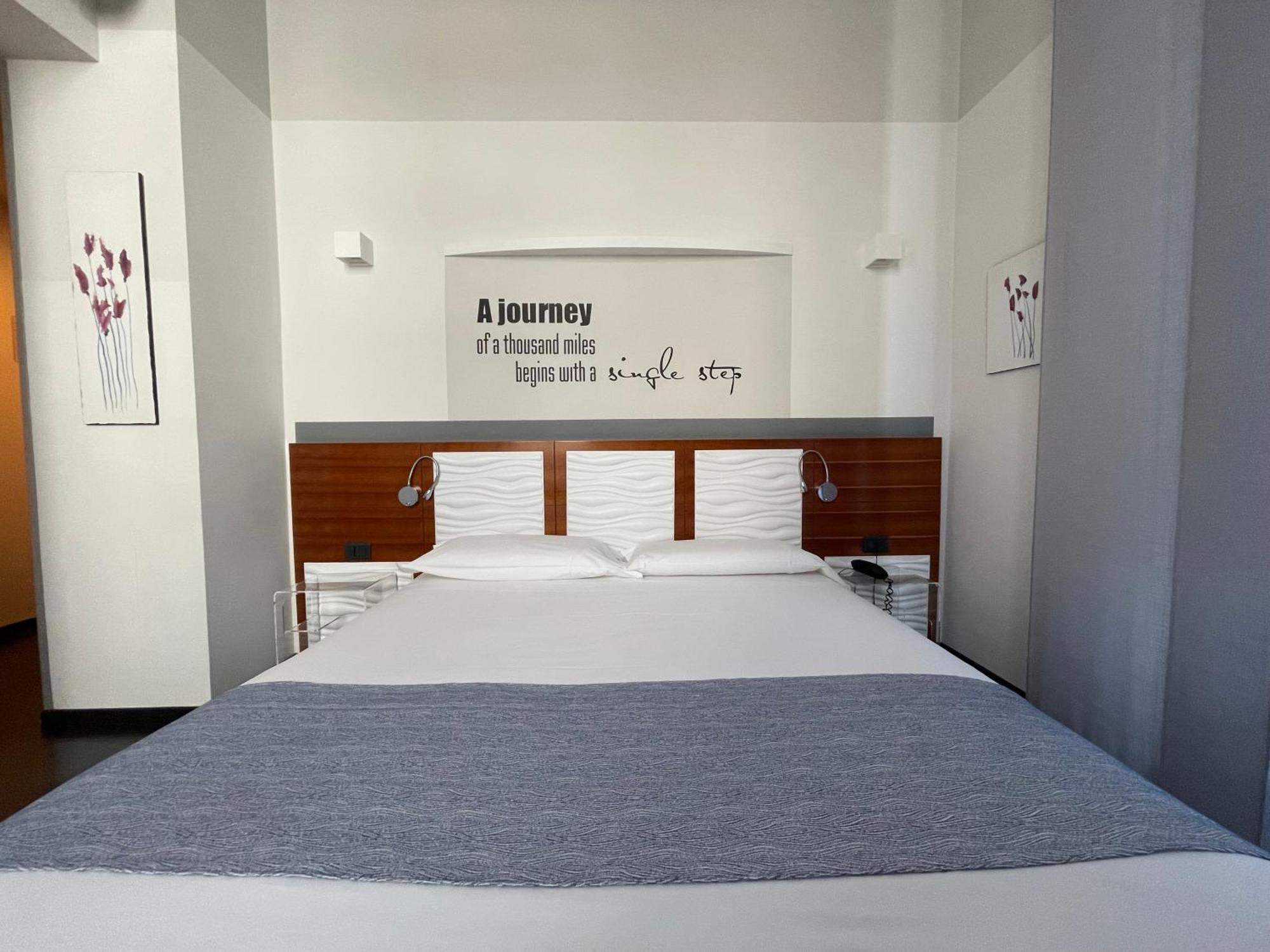 Hotel Europa Varese Kültér fotó